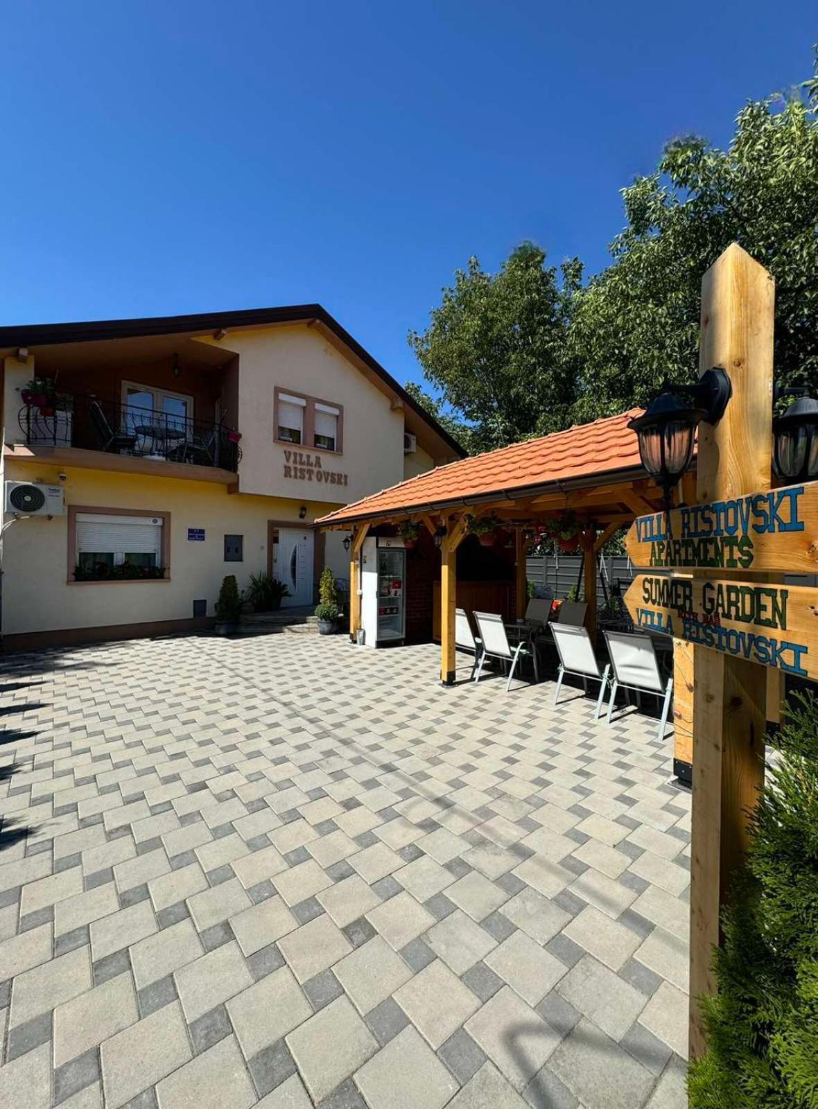 Villa Ristovski オフリド エクステリア 写真